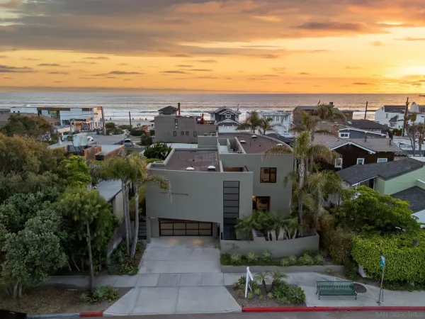 $6,195,000 | 2402 Camino Del Mar, Del Mar, CA 92014