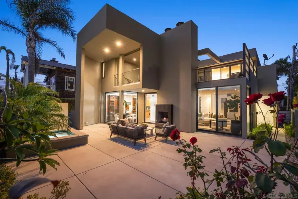 $6,195,000 | 2402 Camino Del Mar, Del Mar, CA 92014