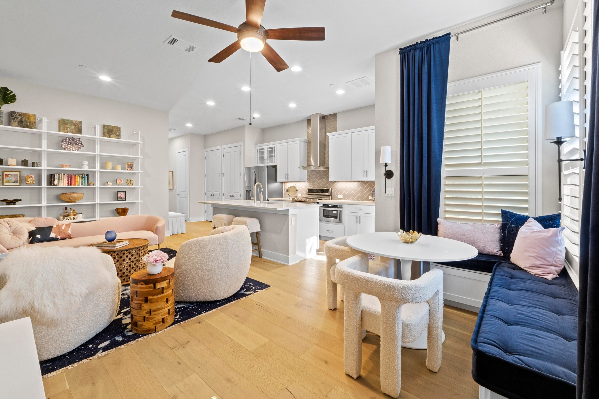 4323 Spicewood Springs Road, Unit 6 Austin, TX 78759 - Photo 17 of 40 Living area with light wood-type flooring, a ceiling fan, and recessed lighting
