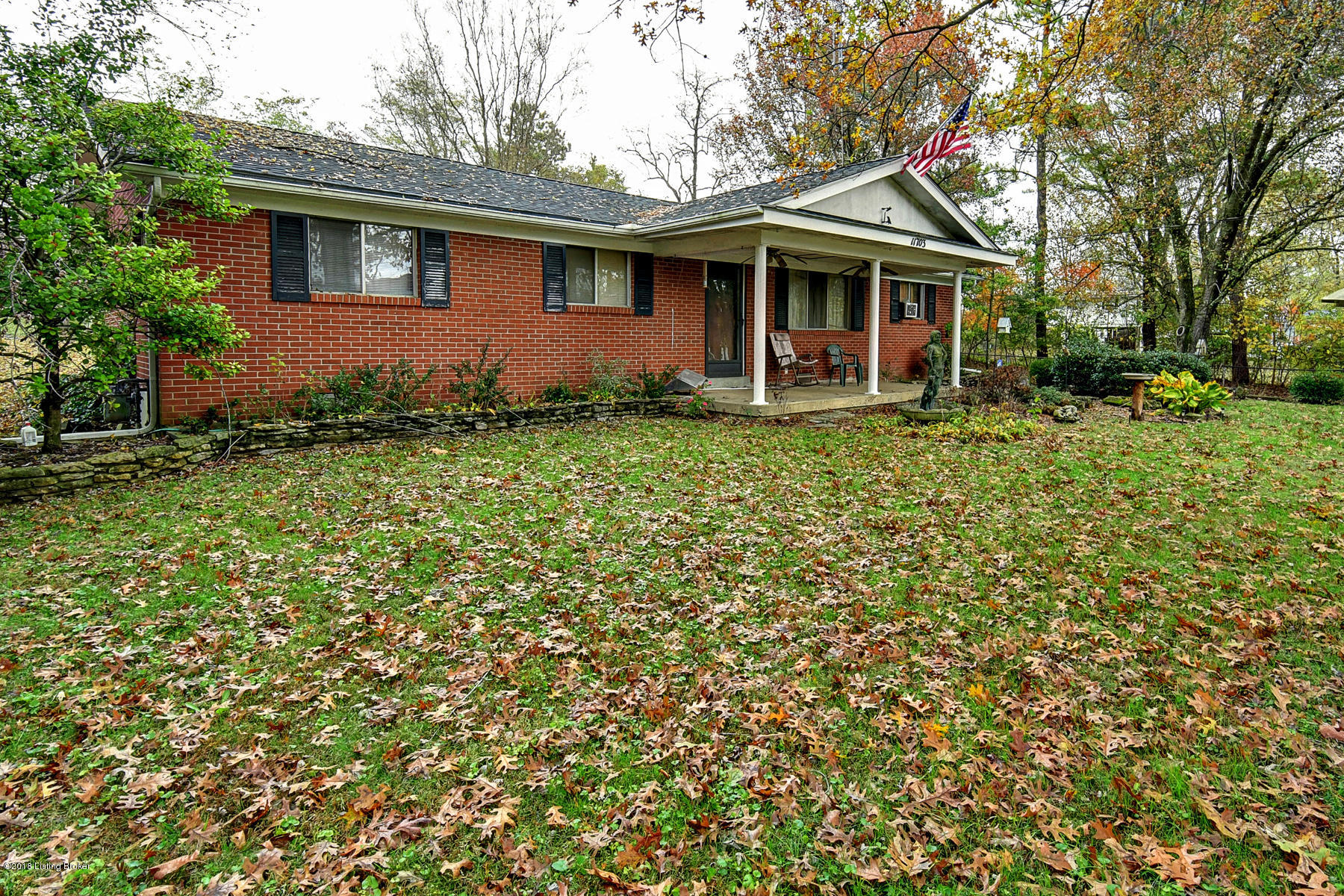 11703 Easum Road Louisville, KY 40299 - Photo 5 of 11 easum by C W Davis0006
