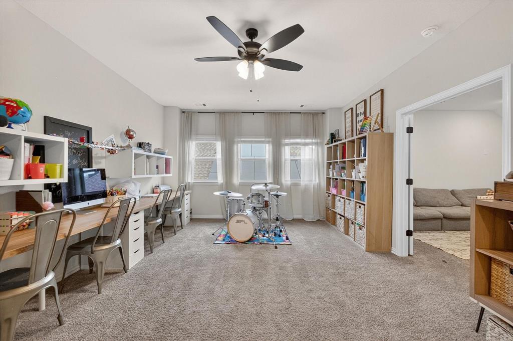 1830 Silver Birch Road Waxahachie, TX 75165 - Photo 27 of 40