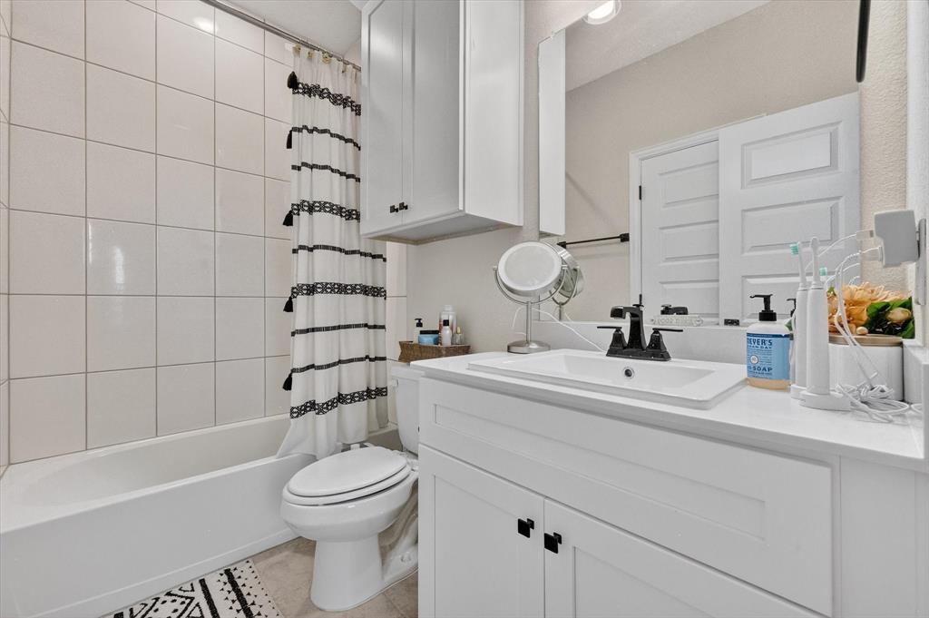 1830 Silver Birch Road Waxahachie, TX 75165 - Photo 31 of 40