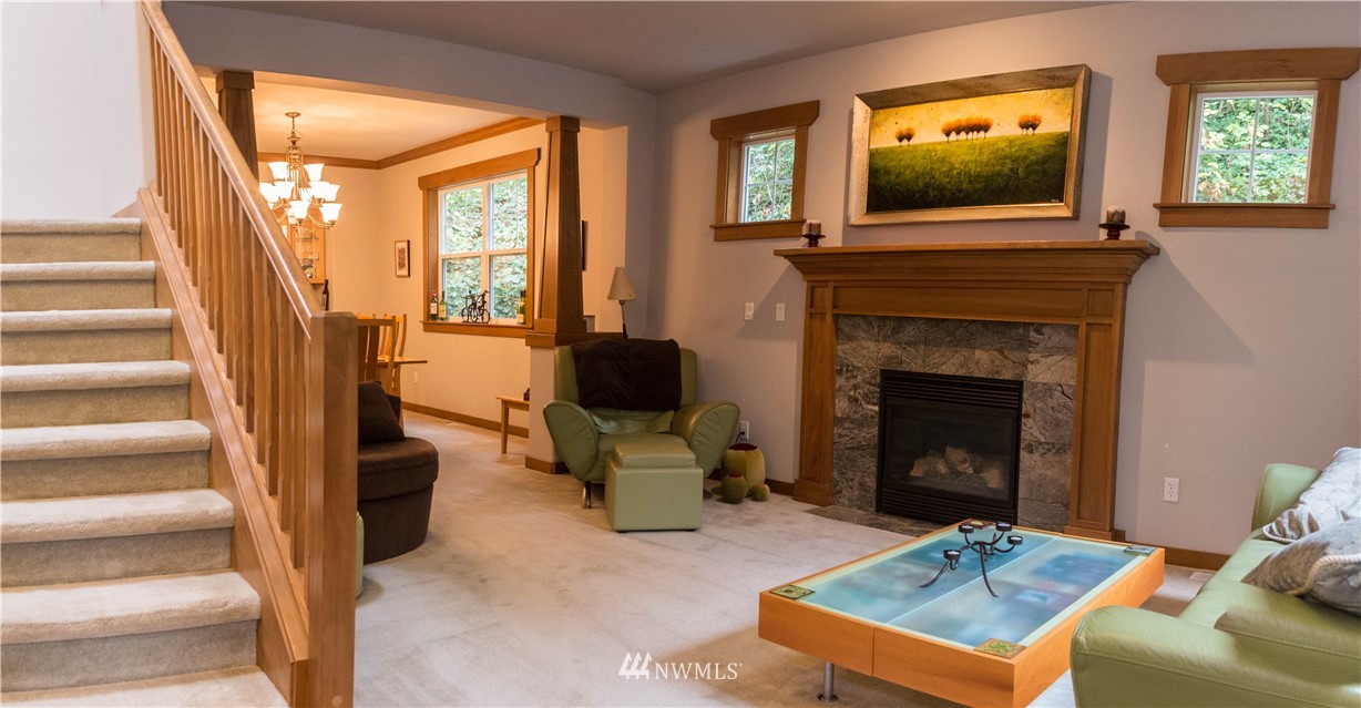 9205 Park Road Edmonds, WA 98020 - Photo 2 of 21