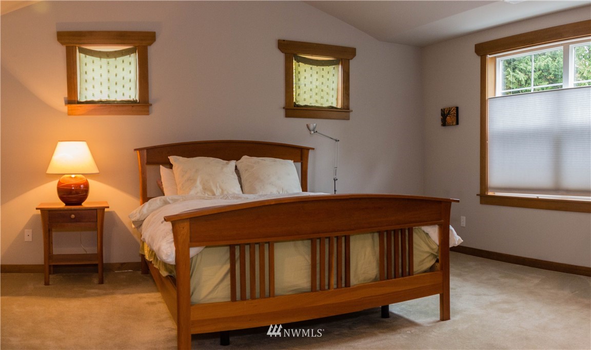 9205 Park Road Edmonds, WA 98020 - Photo 12 of 21