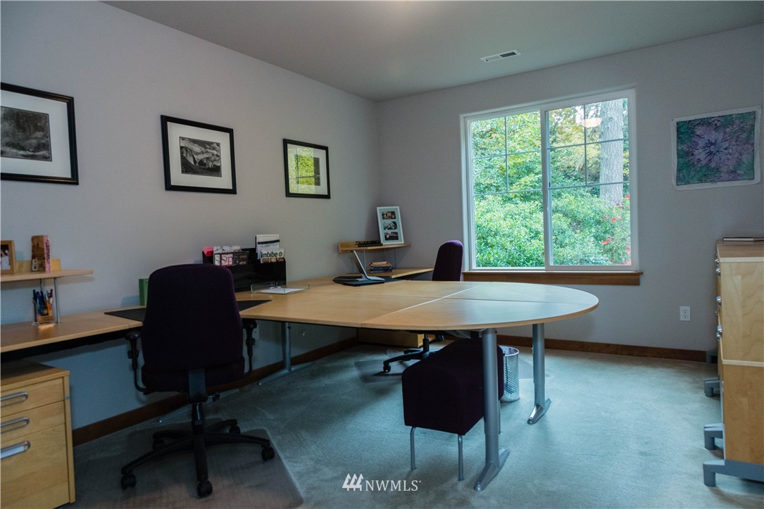 9205 Park Road Edmonds, WA 98020 - Photo 16 of 21