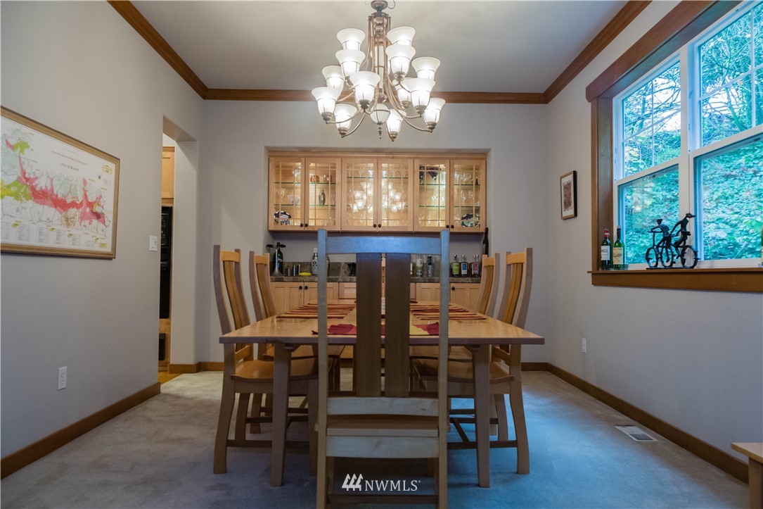 9205 Park Road Edmonds, WA 98020 - Photo 3 of 21