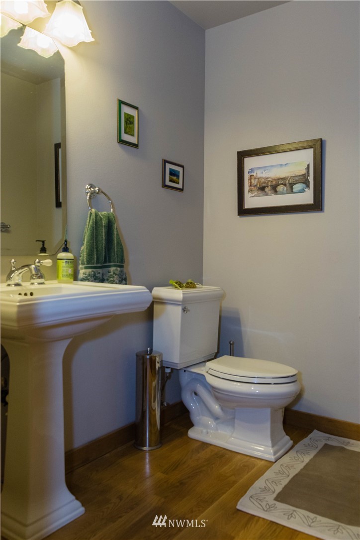 9205 Park Road Edmonds, WA 98020 - Photo 10 of 21