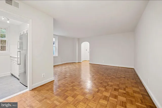 $1,750 | 30 South Old Glebe Road, Unit 106E, Arlington, VA 22204