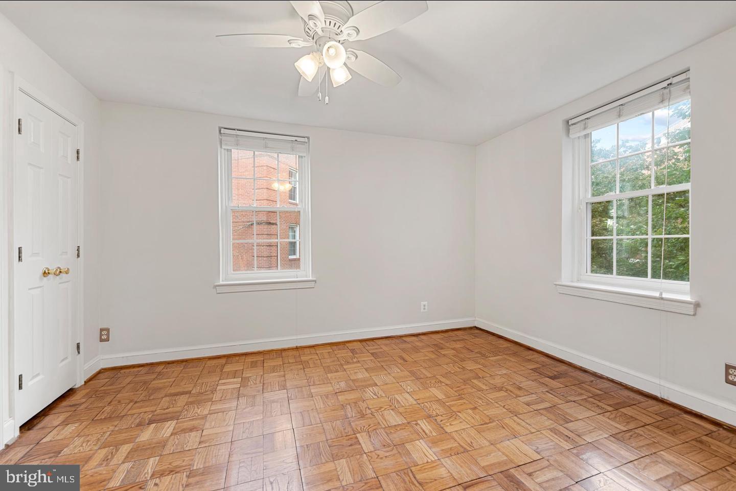 30 South Old Glebe Road, Unit 106E Arlington, VA 22204 - Photo 9 of 13 Bedroom