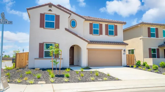 $699,000 | 2510 Hamilton Drive, Lodi, CA 95242