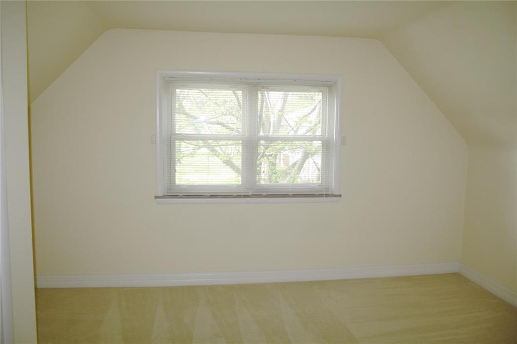 7502 Spring Mill Road Indianapolis, IN 46260 - Photo 12 of 21 Gallery Image 12