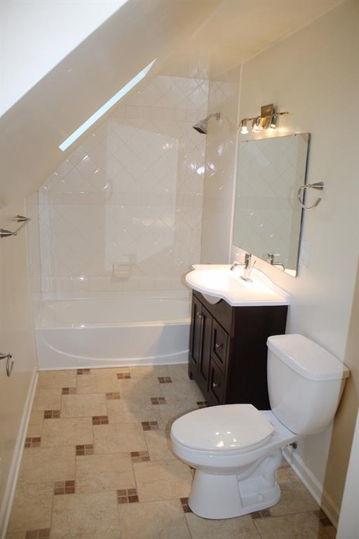 7502 Spring Mill Road Indianapolis, IN 46260 - Photo 15 of 21 Gallery Image 15