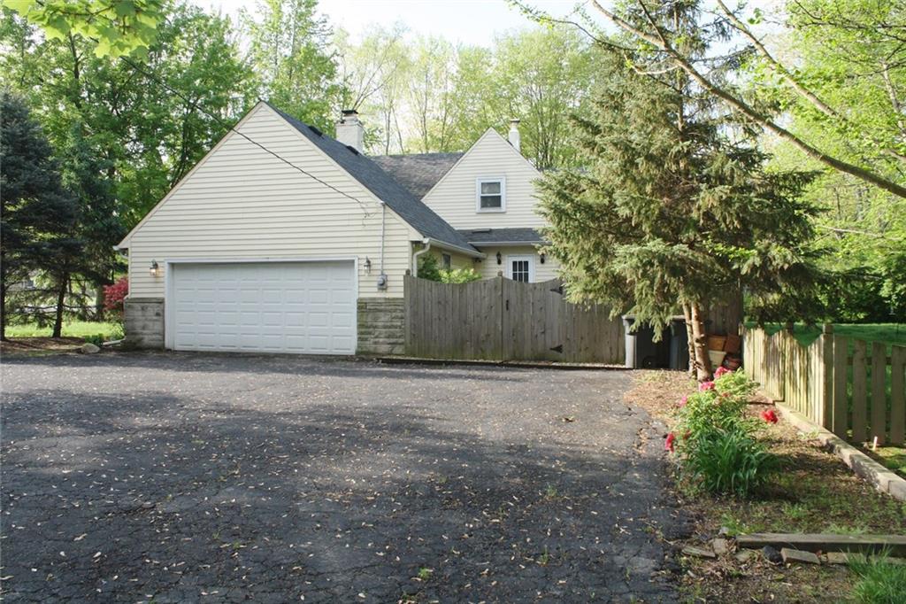 7502 Spring Mill Road Indianapolis, IN 46260 - Photo 16 of 21 Gallery Image 16