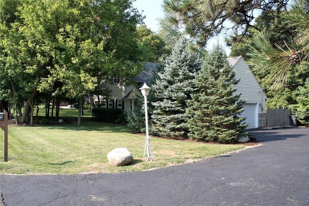 7502 Spring Mill Road Indianapolis, IN 46260 - Photo 18 of 21 Gallery Image 18