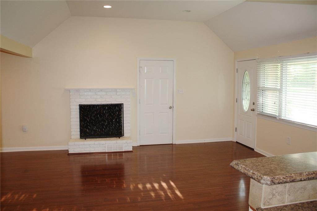 7502 Spring Mill Road Indianapolis, IN 46260 - Photo 6 of 21 Gallery Image 6