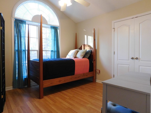 105 Benton Road Juliette, GA 31046 - Photo 8 of 19 a bedroom with a bed and a window