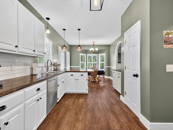 $599,900 | 9725 Dogwood Drive, Bon Aqua, TN 37025