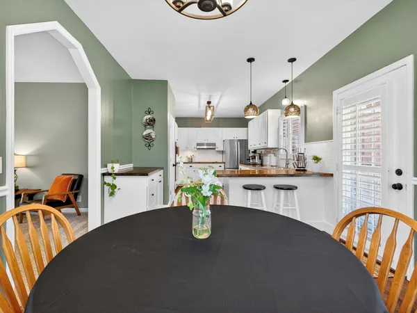 $599,900 | 9725 Dogwood Drive, Bon Aqua, TN 37025