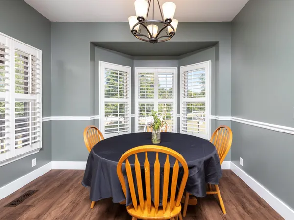 $599,900 | 9725 Dogwood Drive, Bon Aqua, TN 37025