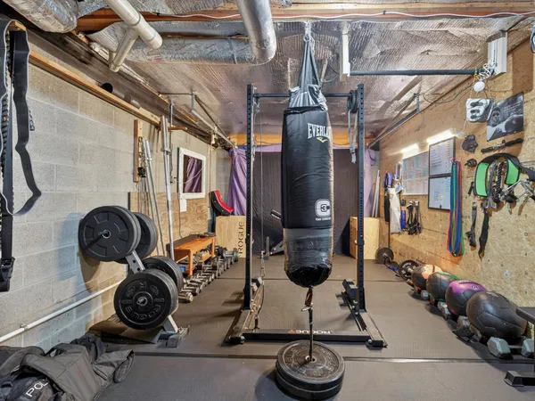 $599,900 | 9725 Dogwood Drive, Bon Aqua, TN 37025