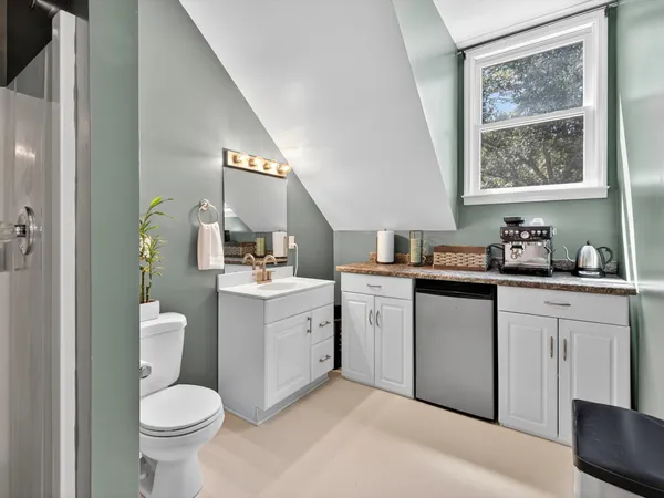 $599,900 | 9725 Dogwood Drive, Bon Aqua, TN 37025