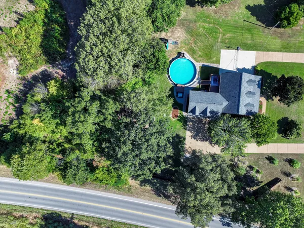 $599,900 | 9725 Dogwood Drive, Bon Aqua, TN 37025