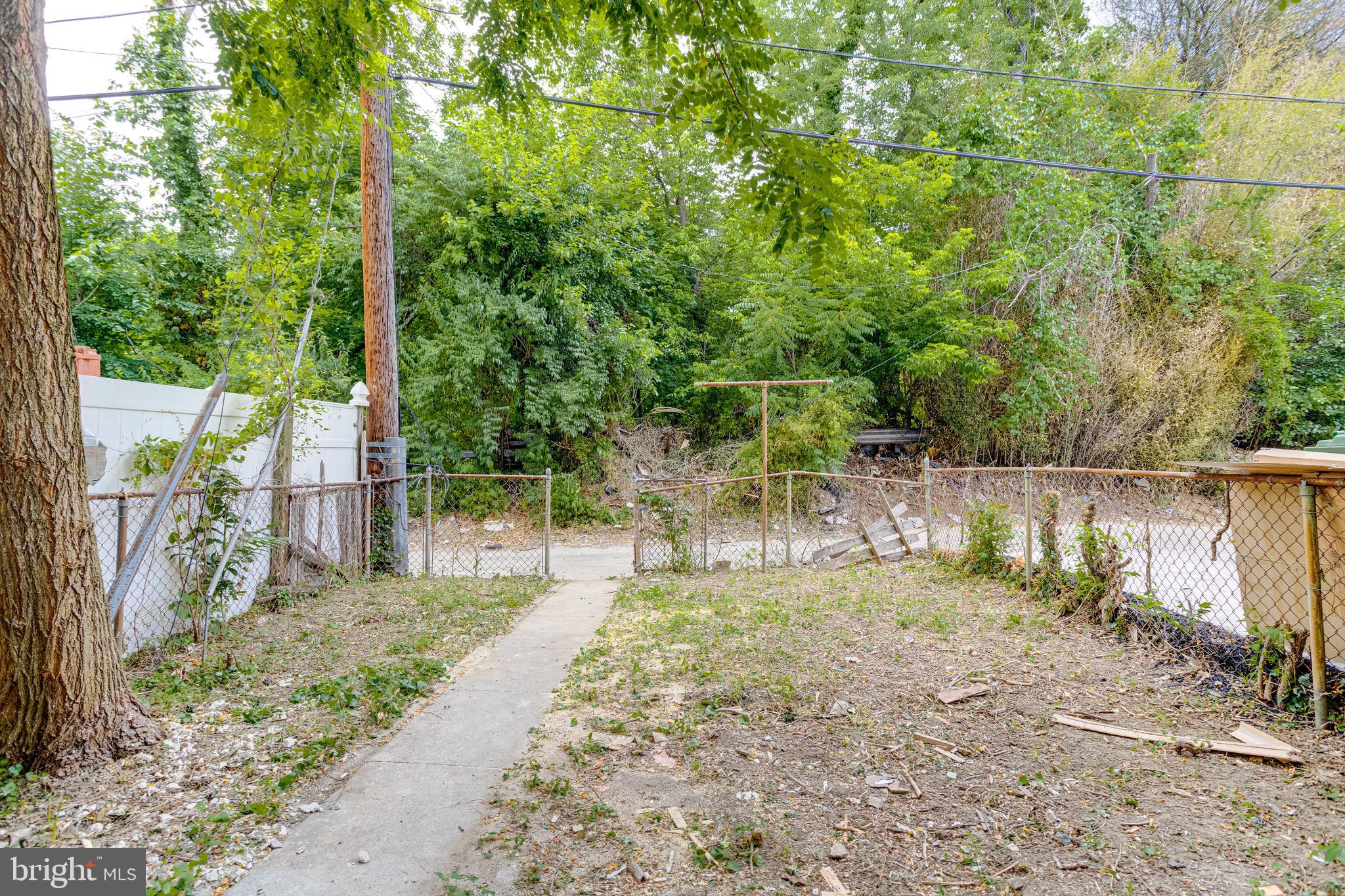 2934 Ellicott Driveway Baltimore, MD 21216 - Photo 28 of 29