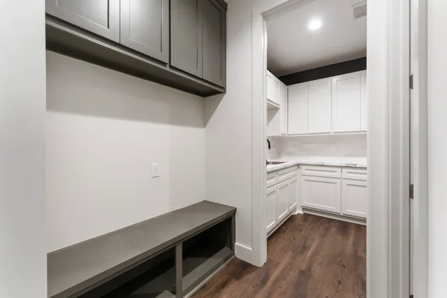 $887,500 | 29200 Colin Court, Waller, TX 77484