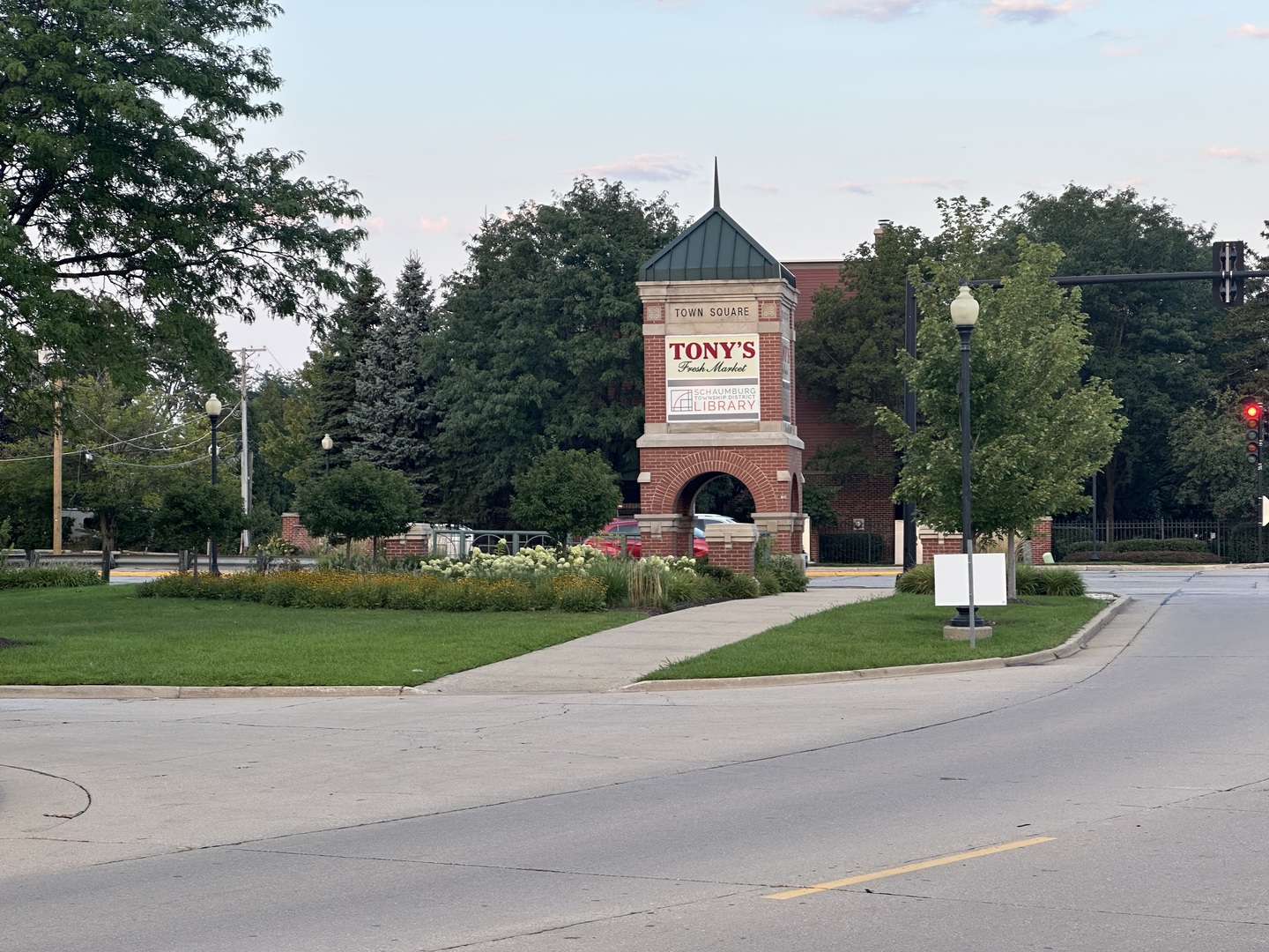 220 South Roselle Road, Unit 321 Schaumburg, IL 60193 - Photo 30 of 33 Gallery Image 30