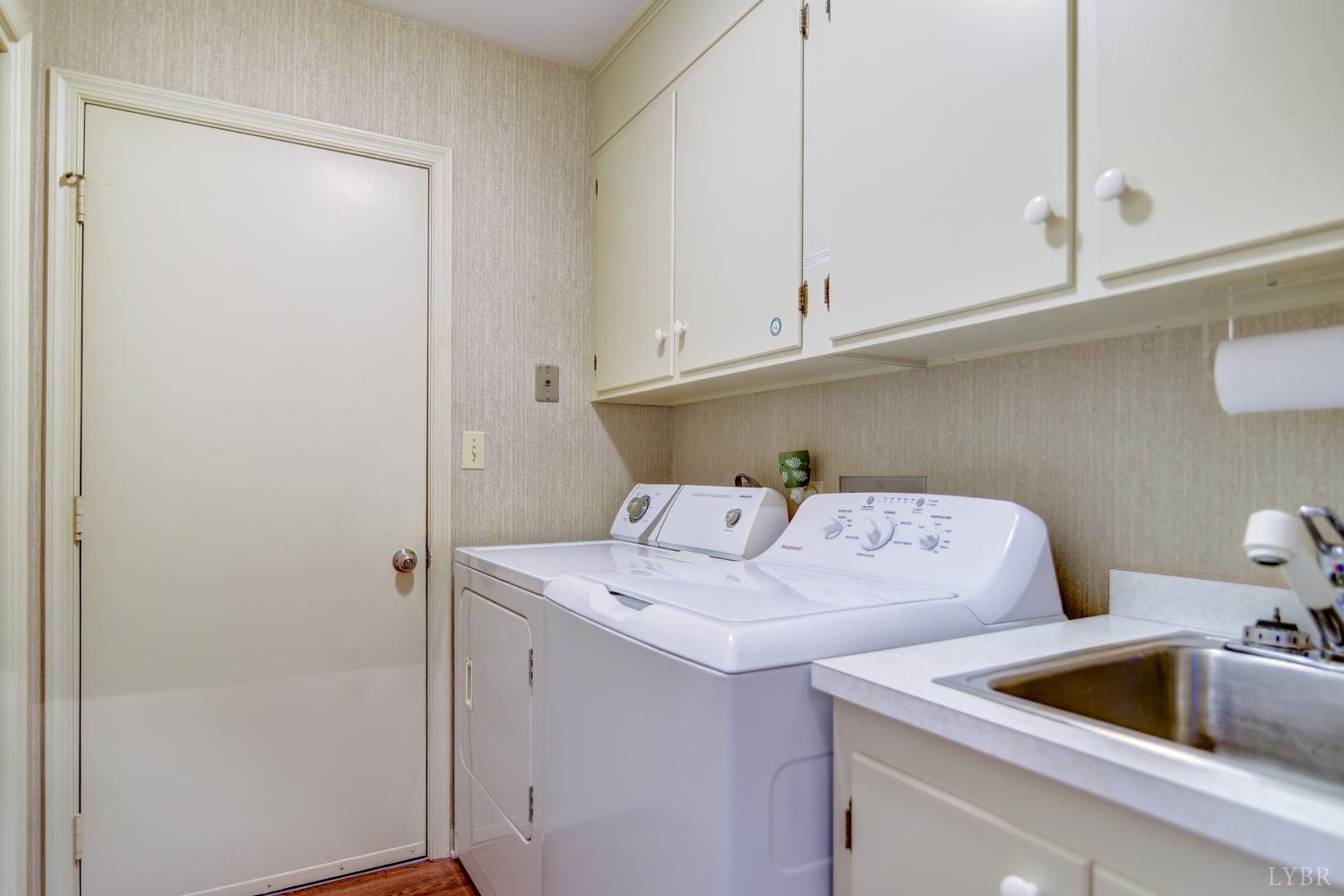 1304 Gills Road Bedford, VA 24523 - Photo 26 of 63