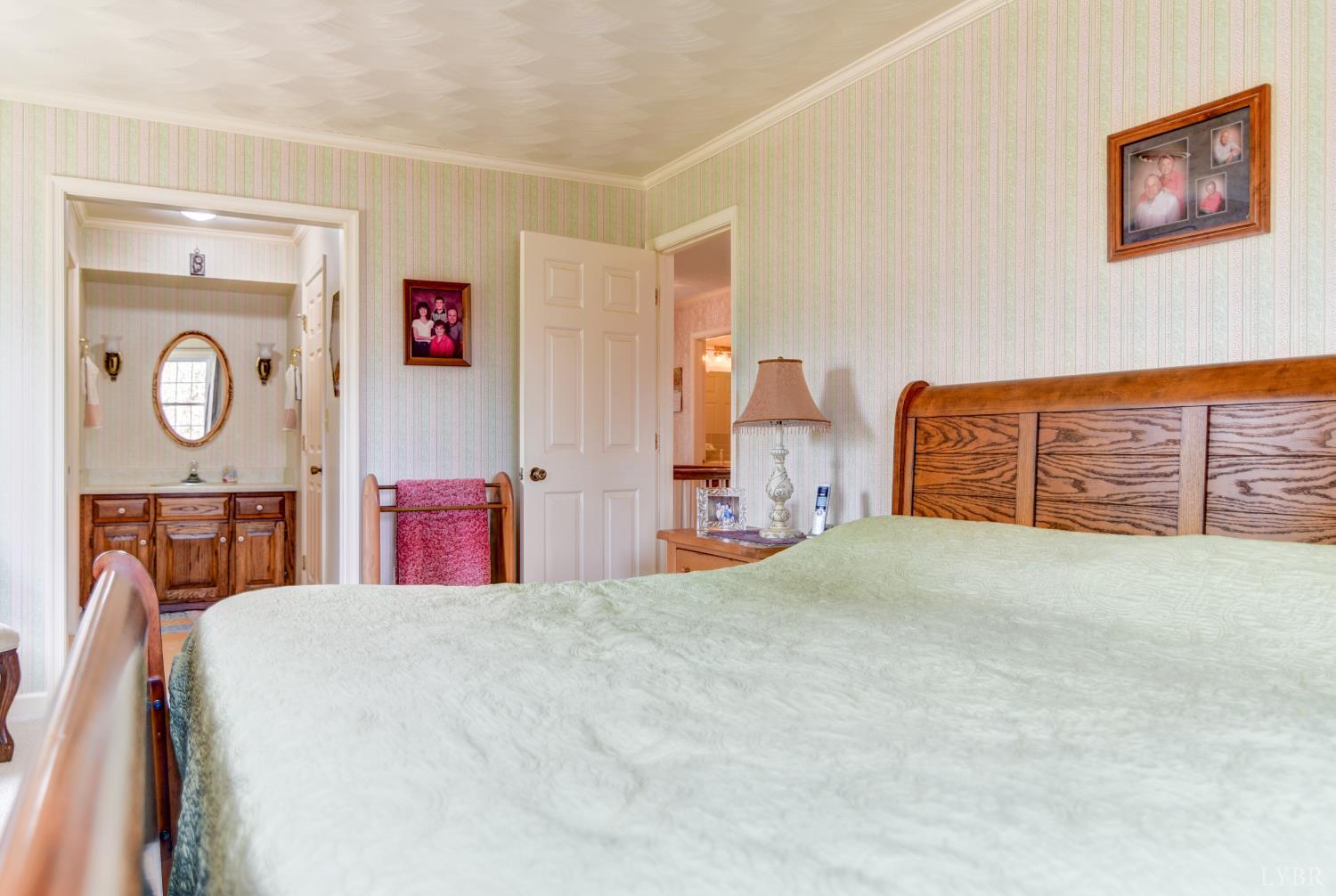 1304 Gills Road Bedford, VA 24523 - Photo 32 of 63