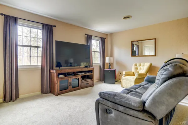 $531,600 | 1304 Gills Road, Bedford, VA 24523