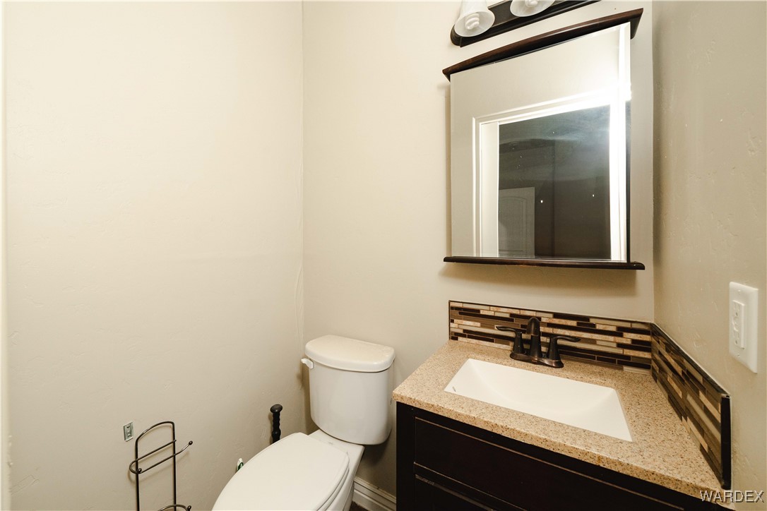 3359 Motherload Road Kingman, AZ 86401 - Photo 20 of 51 Bathroom