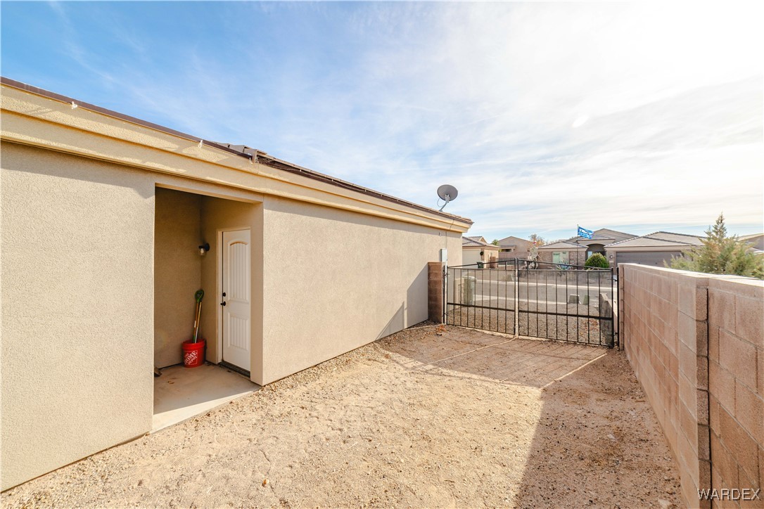 3359 Motherload Road Kingman, AZ 86401 - Photo 33 of 51 Yard