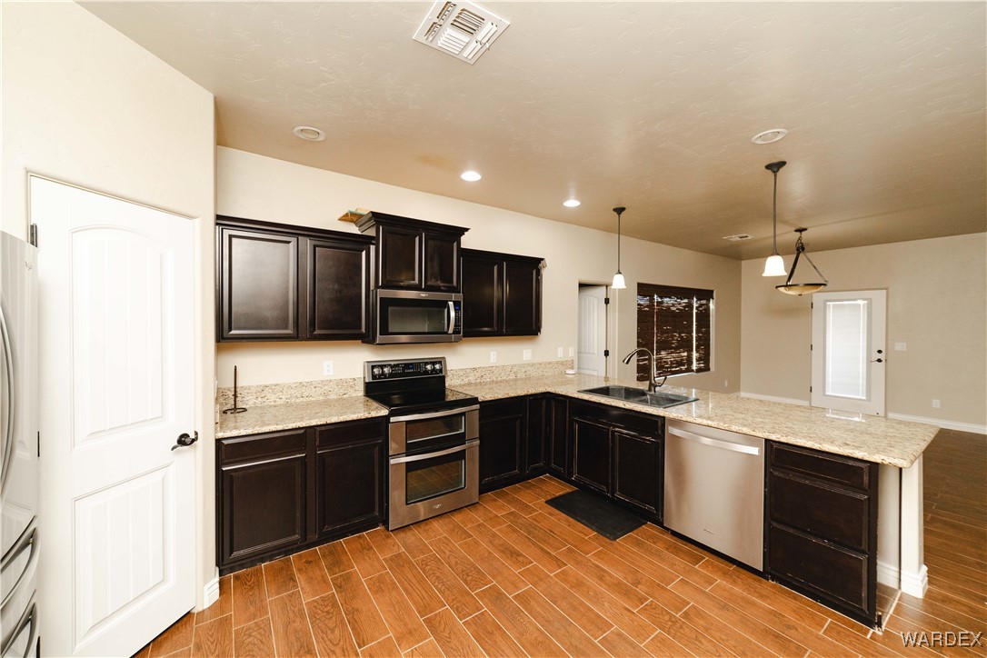 3359 Motherload Road Kingman, AZ 86401 - Photo 9 of 51 Kitchen