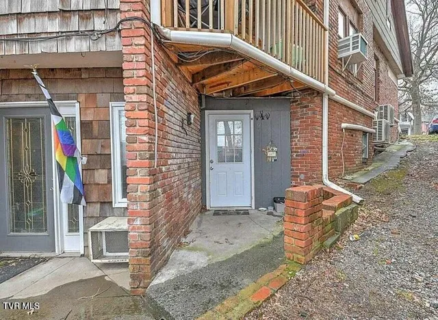 $849,000 | Undisclosed Address, Johnson City, TN 37604