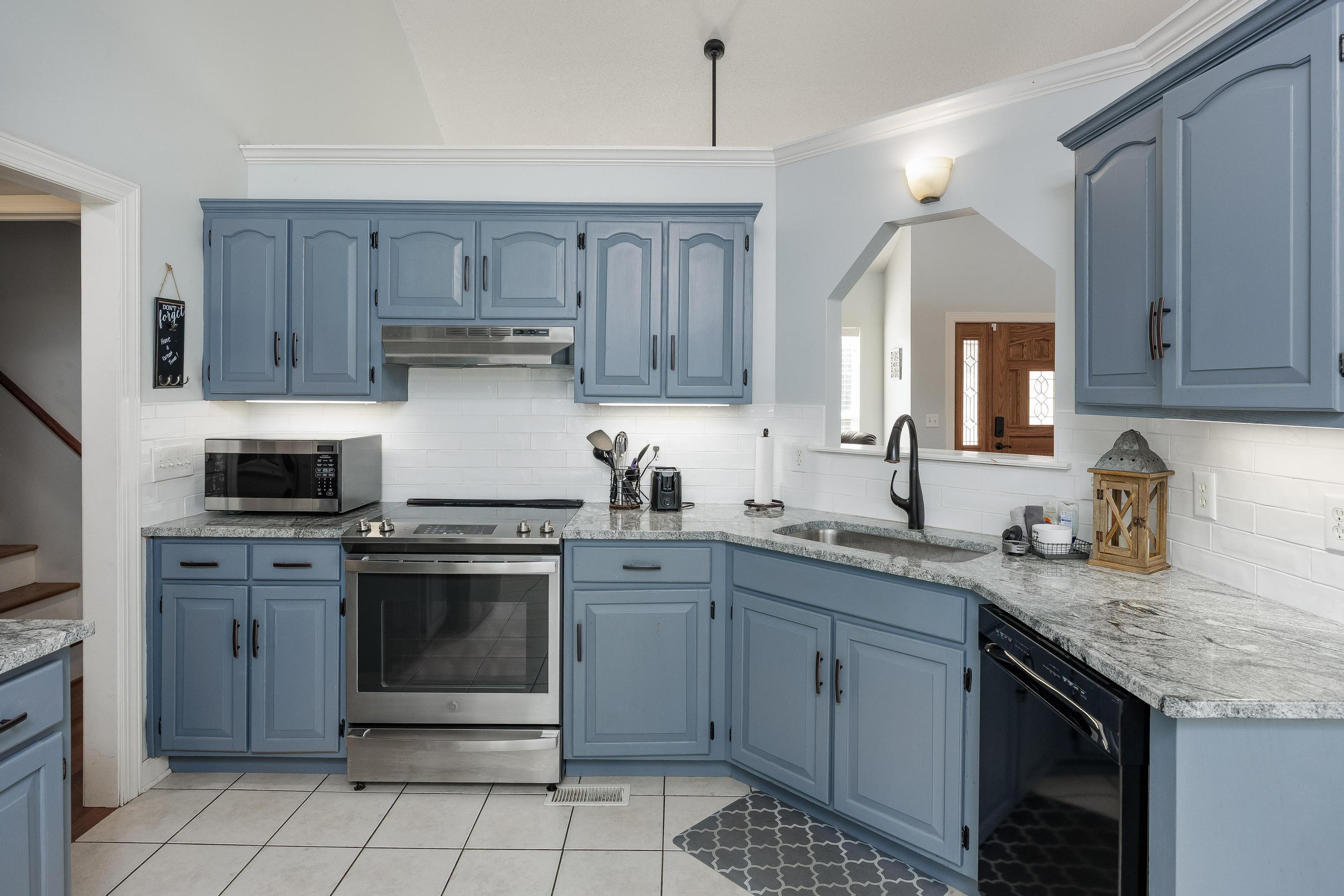 140 MacMillan Road Northeast Cleveland, TN 37323 - Photo 11 of 30 Kitchen