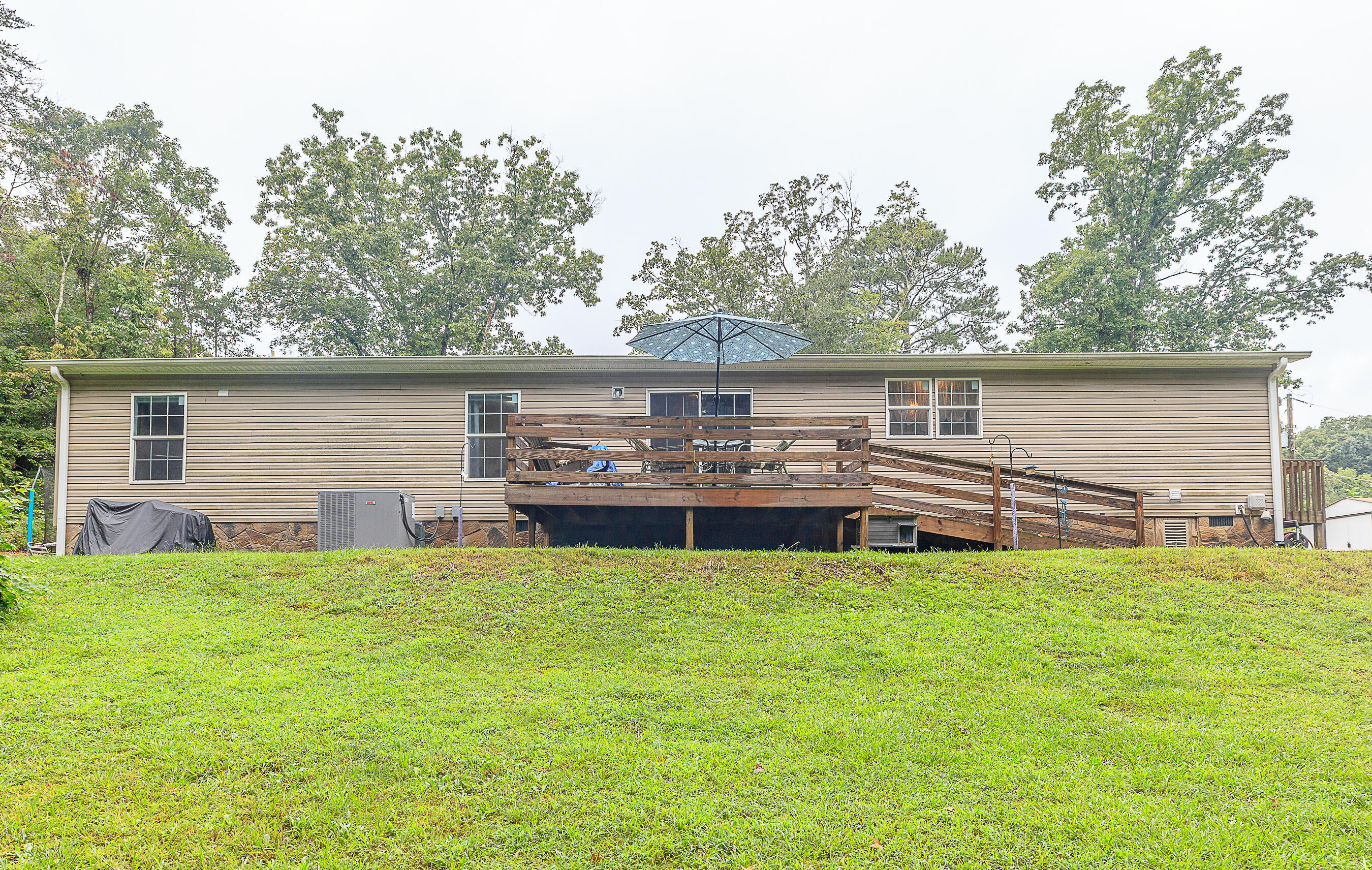 532 East Garden Farm Road Rossville, GA 30741 - Photo 5 of 33 532 East Garden Farm HD-8