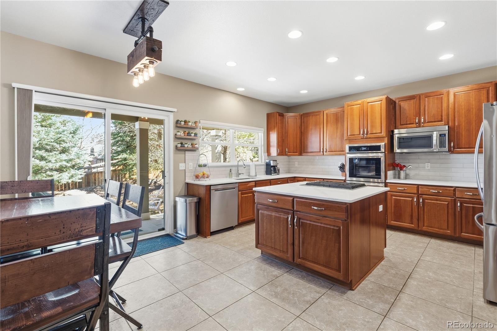 3200 Springbriar Drive Castle Rock, CO 80109 - Photo 7 of 44
