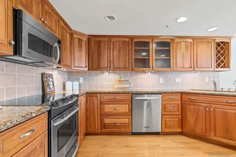 $1,350,000 | 4817 Windjammer Way, Carlsbad, CA 92008