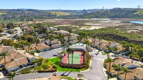 $1,350,000 | 4817 Windjammer Way, Carlsbad, CA 92008