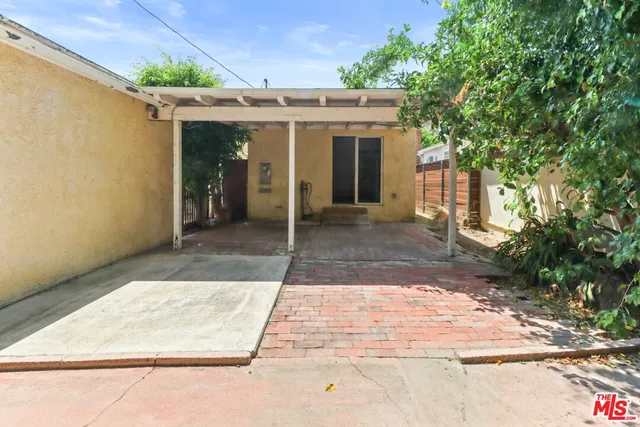 $1,425,000 | 2652 Stoner Avenue, Los Angeles, CA 90064