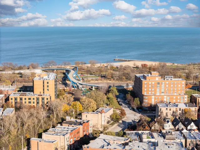 a view of a house with a trees