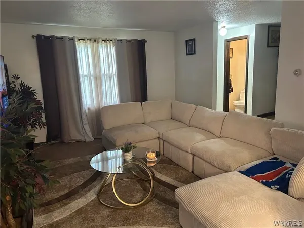 $214,900 | 69 Crosby Avenue, Lockport City, NY 14094