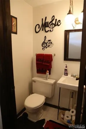 $214,900 | 69 Crosby Avenue, Lockport City, NY 14094