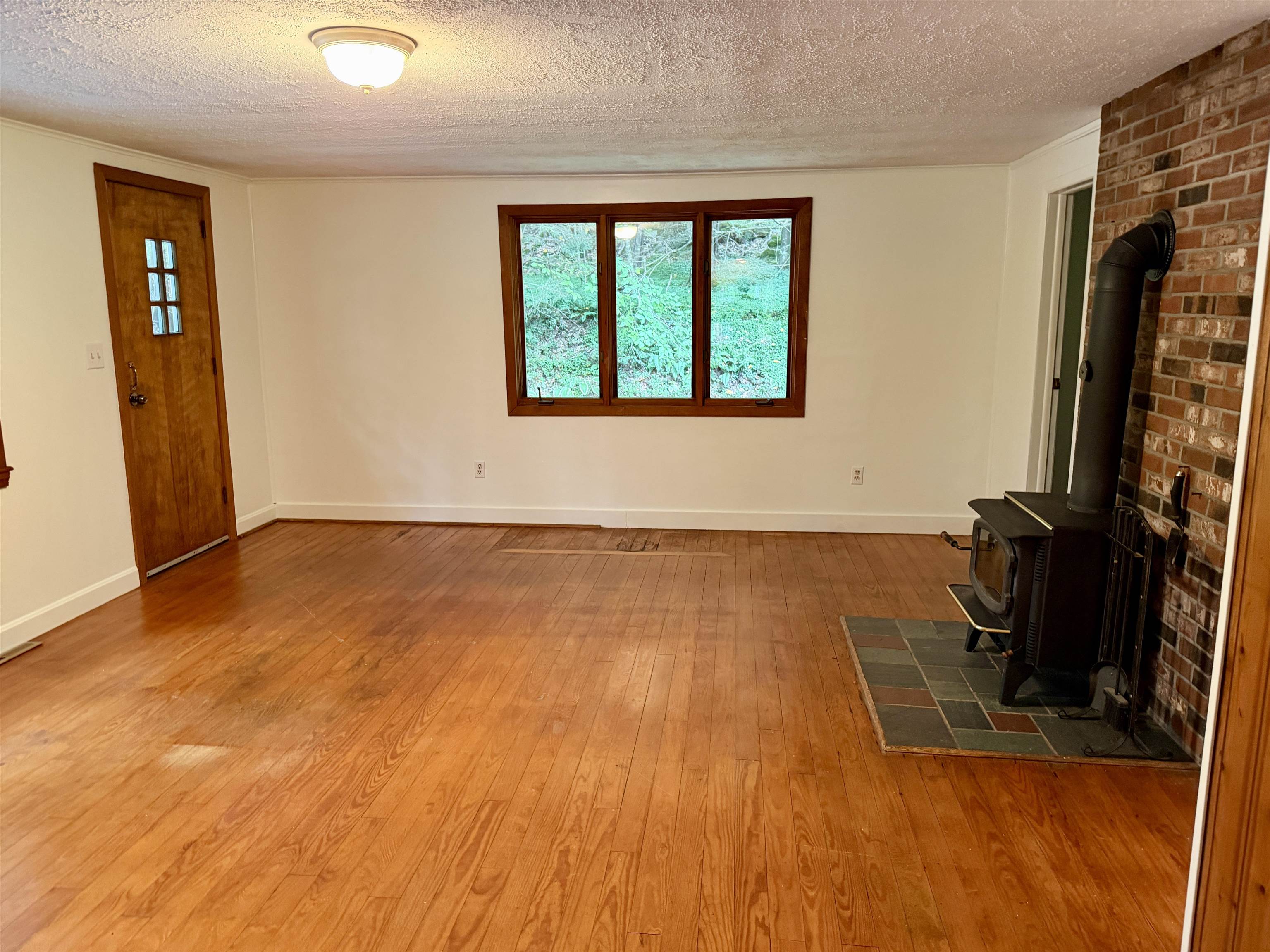 159 Joslin Road Surry, NH 03608 - Photo 8 of 38 Gallery Image 8