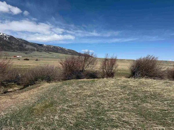 $180,000 | 21-22 Block 8 Aspen Meadows, Elk Mountain, WY 82324