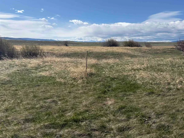 $180,000 | 21-22 Block 8 Aspen Meadows, Elk Mountain, WY 82324