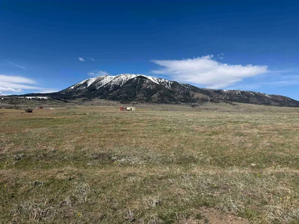 $180,000 | 21-22 Block 8 Aspen Meadows, Elk Mountain, WY 82324