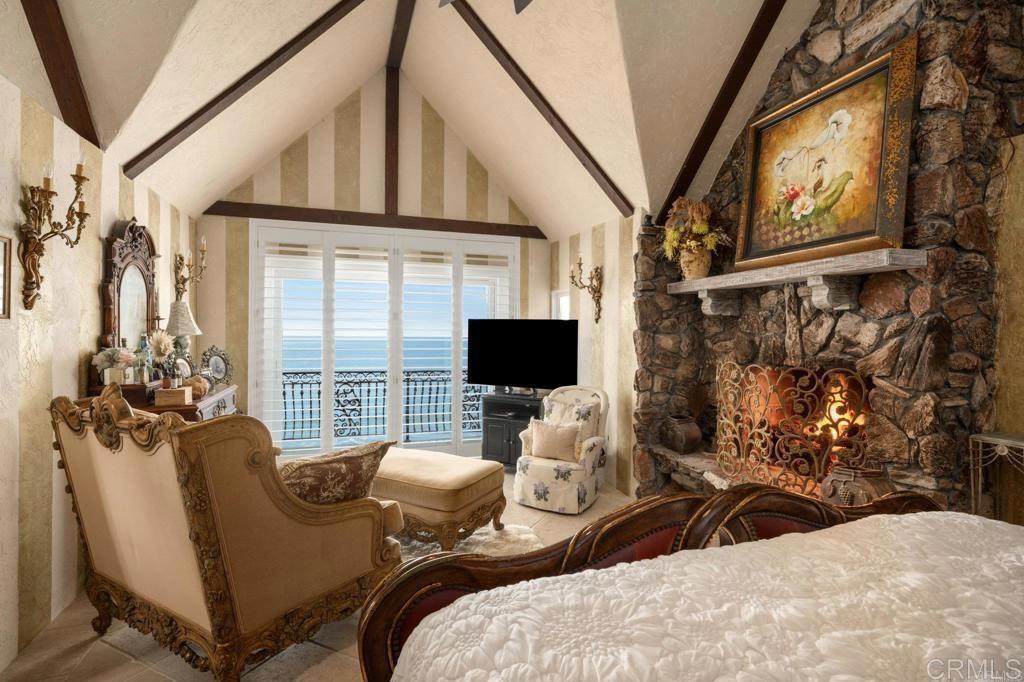 200-202 Neptune Avenue Encinitas, CA 92024 - Photo 26 of 33